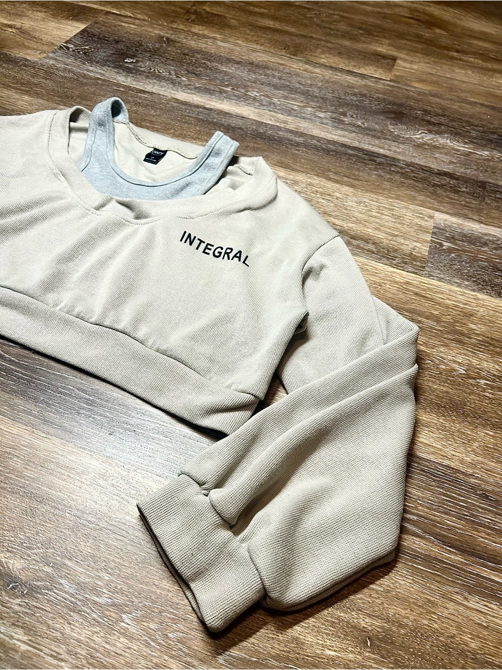 Dazy Integral Layered Cutout Sweatshirt Size M 🤍